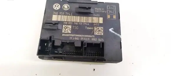 Seat Alhambra (Mk1) Door control unit/module 7N0959794E 7N0959795A