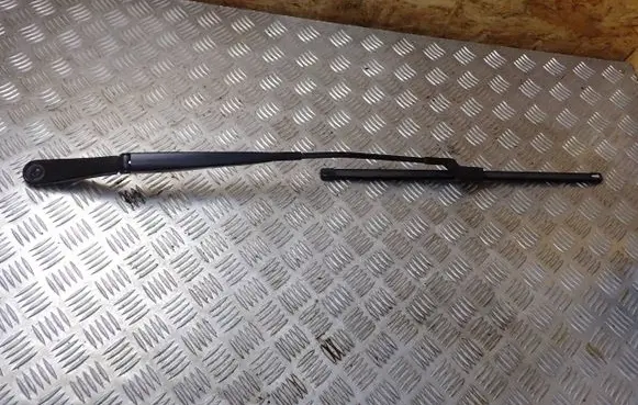 Jaguar F-Pace Front wiper blade arm W000062167