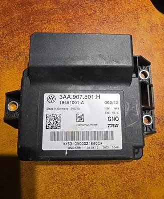 Volkswagen PASSAT B7 Brake system control unit/module 3AA907801H