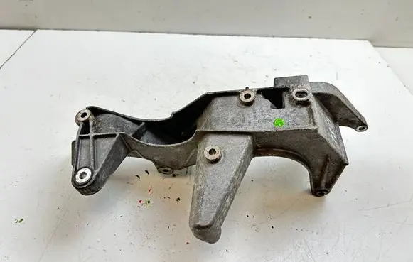 Volkswagen Phaeton Generator/alternator bracket 022260089F