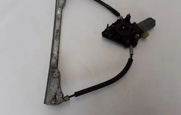 Renault Clio II Front window lifting mechanism without motor