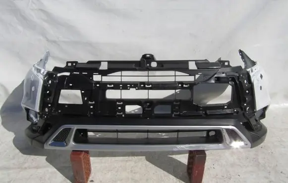 Mitsubishi Outlander Front bumper