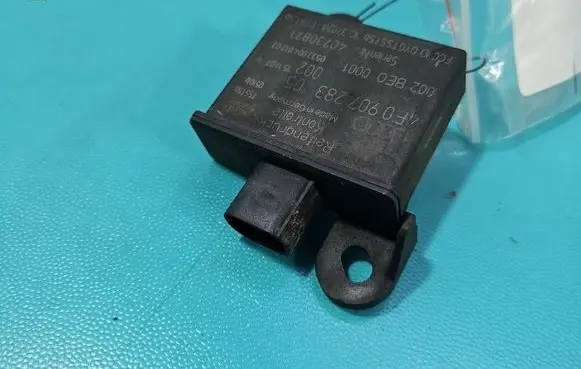 Audi Q7 4L Central body control module 4F090728305 IMPRK1548311