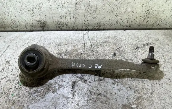 Mercedes-Benz C W203 Rear control arm