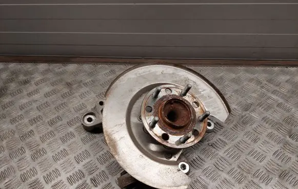 Chrysler Pacifica Rear wheel hub 017AB 511ABL