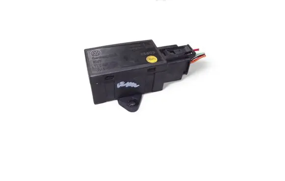 Volkswagen Touareg I Seat heating relay 7L0959772