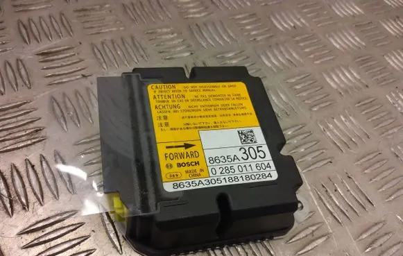 Mitsubishi Outlander Airbag control unit/module 8635a305
