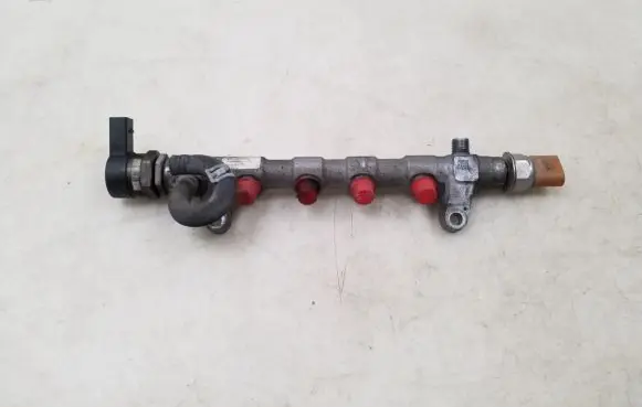 Audi A4 S4 B8 8K Fuel main line pipe 03L130089Q