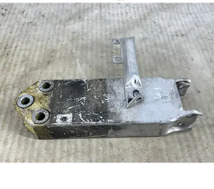 BMW 7 F01 F02 F03 F04 Front bumper shock/impact absorber 7158894