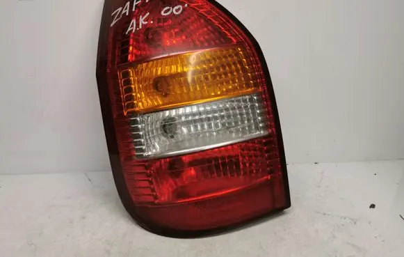 Opel Zafira A Rear/tail lights 62280