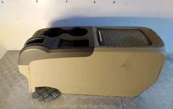 Honda CR-V Center console 83400SWWG114M1 32104SWAG003