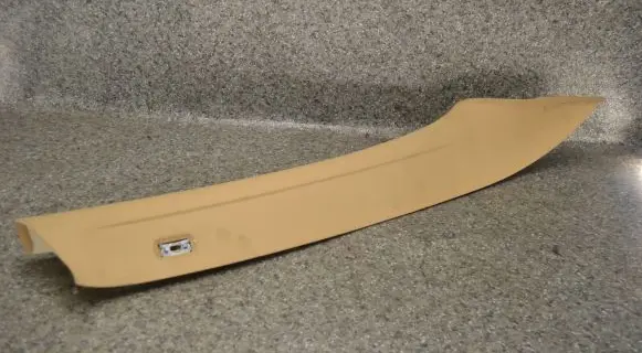 BMW 7 E65 E66 (A) pillar trim 8223666
