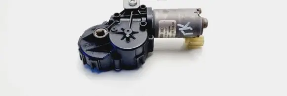 BMW 5 E60 E61 Seat adjustment motor 9168745 040209S 0390204007