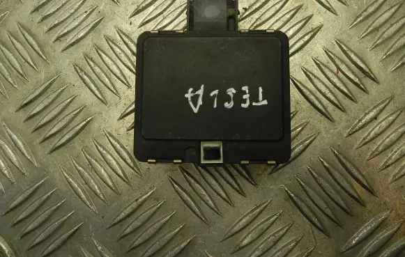 Tesla Model S Distronic sensor radar 103822400B G3948