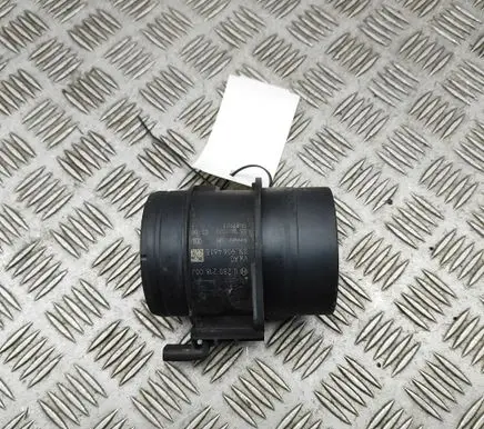 Volkswagen Golf VIII Mass air flow meter 05L906461E 028021800J