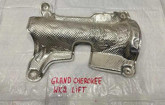 Jeep Grand Cherokee Exhaust heat shield 68189107AB