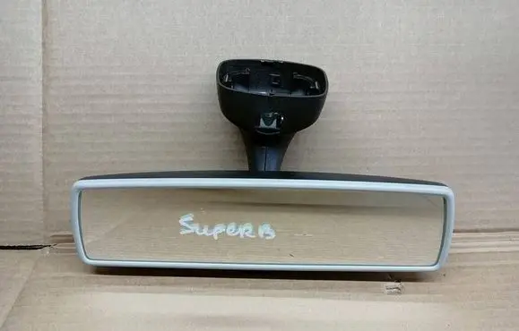 Skoda Superb B6 (3T) Rear view mirror (interior)