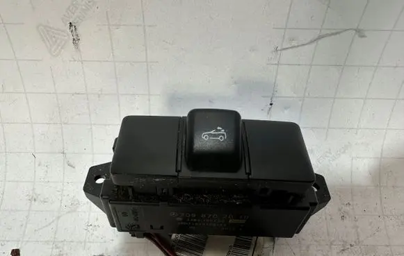 Mercedes-Benz CLK A209 C209 Other relay 2098702010