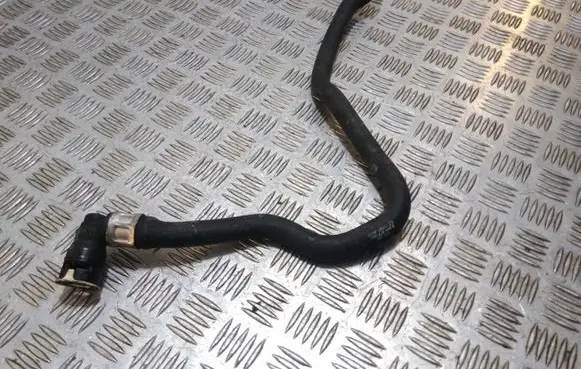 Volvo XC90 Engine coolant pipe/hose 8649877