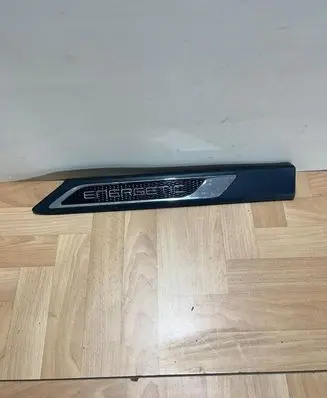Volkswagen Transporter - Caravelle T7 Front arch trim 7T0857537D