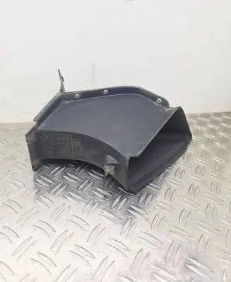 BMW 1 E81 E87 Air intake duct part 51130301934 51068610