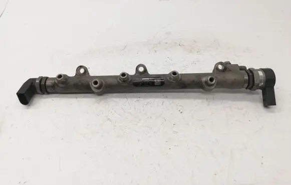 BMW 3 E90 E91 Fuel main line pipe
