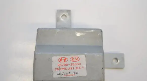 Volkswagen Jetta V Parking PDC control unit/module 957002B000