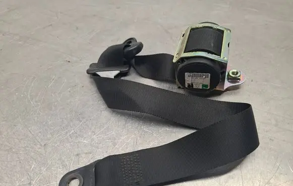 Ford Focus C-MAX Front seatbelt 3M51R61294AC