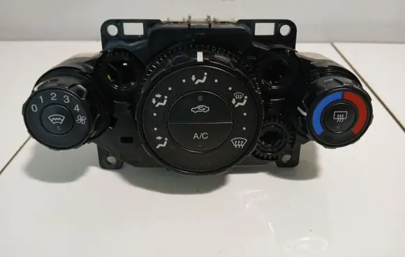 Ford Fiesta Climate control unit 8A6119980BE
