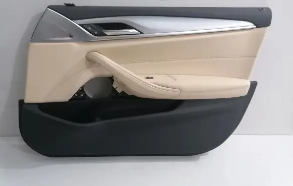 BMW 5 G30 G31 Front door card panel trim G909389