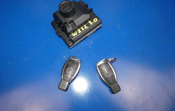Mercedes-Benz S W222 Ignition lock A2229009307 333239010