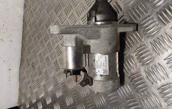 Nissan X-Trail T32 Starter motor 23300BV80A