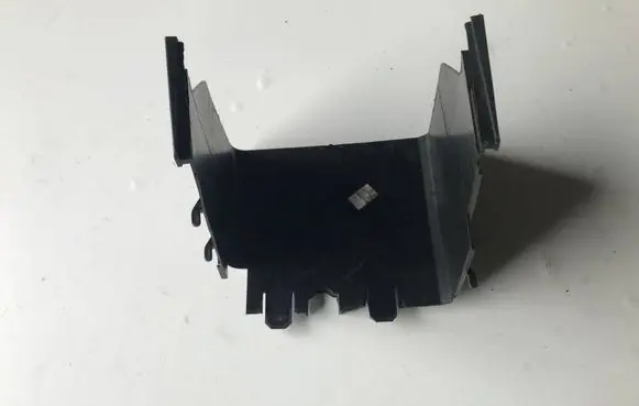 Battery box tray