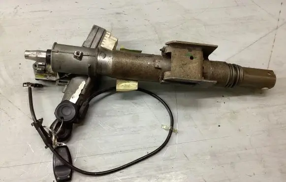Volkswagen Sharan Ignition lock P012106