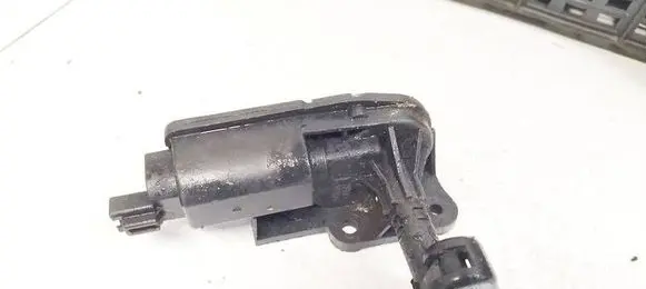 KIA Carnival Vent window/glass motor 