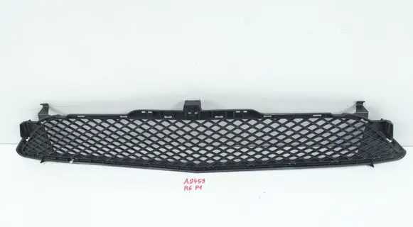 Mercedes-Benz B W246 W242 Front bumper lower grill A2468851122