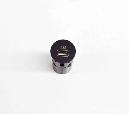 Hyundai Ioniq 5 USB socket connector 96125GI000