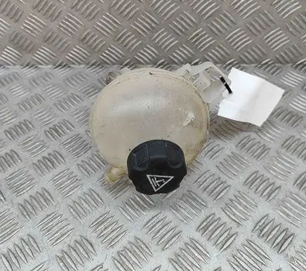 Citroen C5 Aircross Coolant expansion tank/reservoir 9678125880