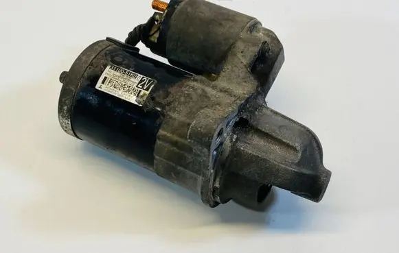 Opel Agila B Starter motor M000T36971ZE 3110051K00