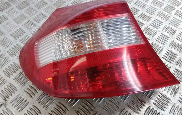 BMW 1 E81 E87 Rear/tail lights 6924501