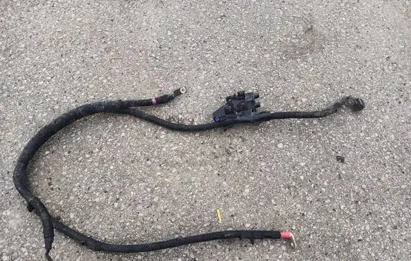 Ford Transit Custom Positive cable (battery) 