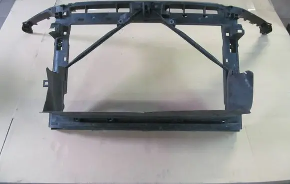 Skoda Octavia Mk3 (5E) Radiator support slam panel 5E0805588
