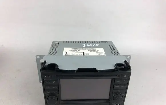 Nissan Qashqai Radio/CD/DVD/GPS head unit 25915BH10C
