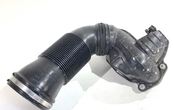 Skoda Kamiq Air intake hose/pipe 