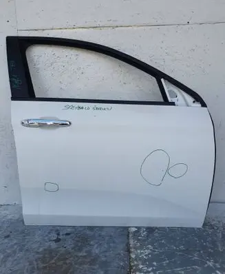 Fiat Tipo Front door