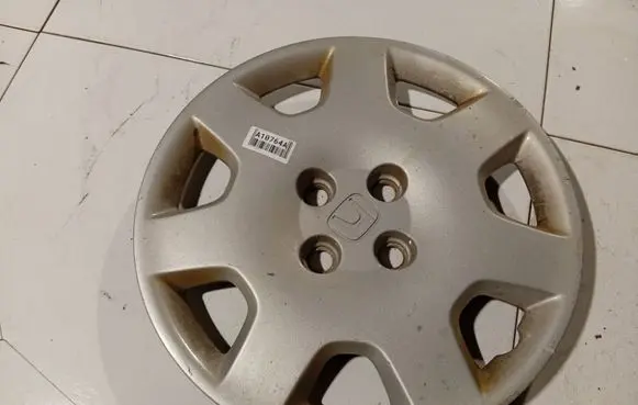 Honda Civic R14 wheel hub/cap/trim 2989S010