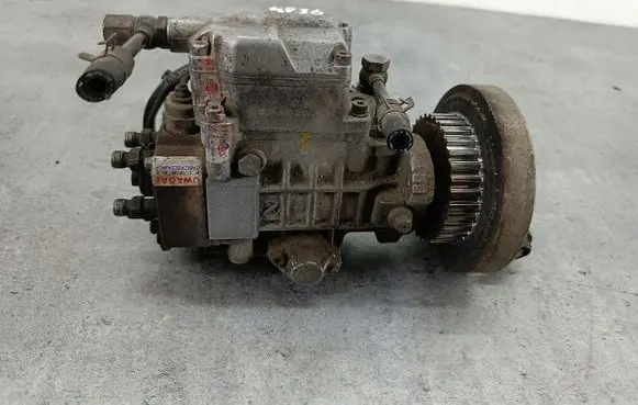 Volkswagen II LT Fuel injection high pressure pump