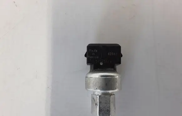 Air conditioning (A/C) pressure sensor