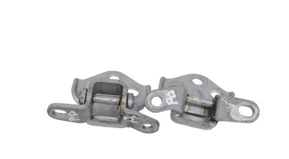 SsangYong Rodius Front door upper hinge