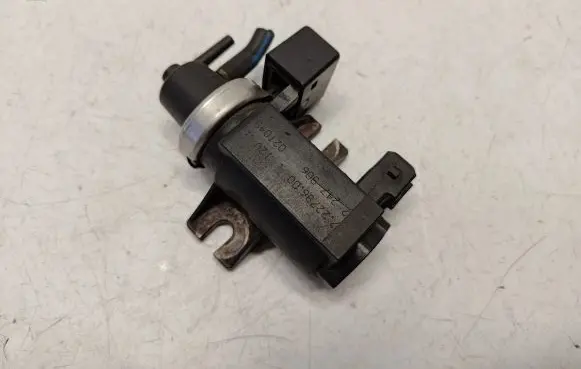 Valve vacuum